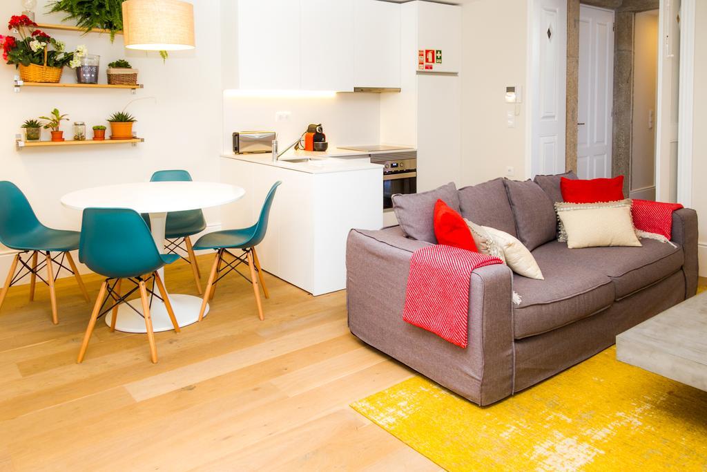 Liiiving In Porto | Central Garden Flat 외부 사진