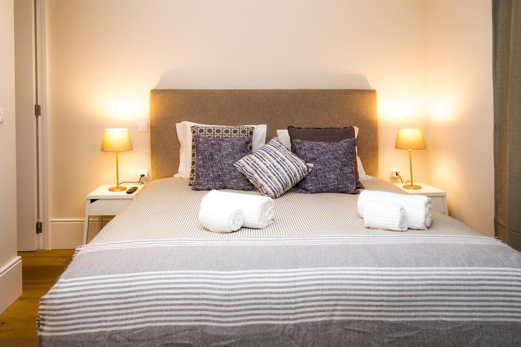 Liiiving In Porto | Central Garden Flat 외부 사진