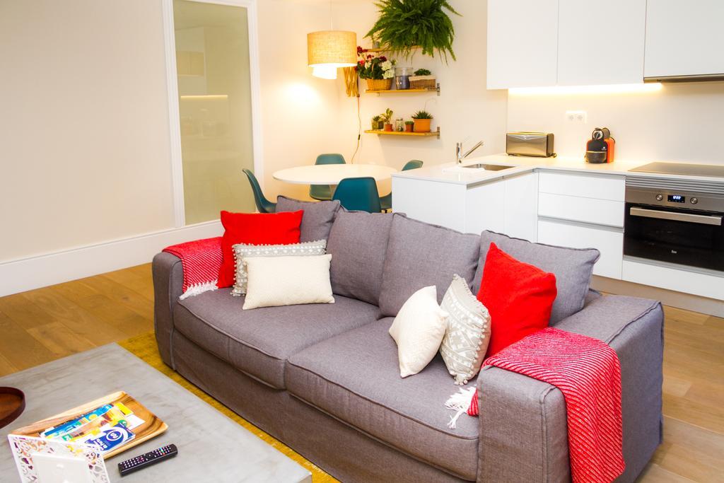 Liiiving In Porto | Central Garden Flat 외부 사진